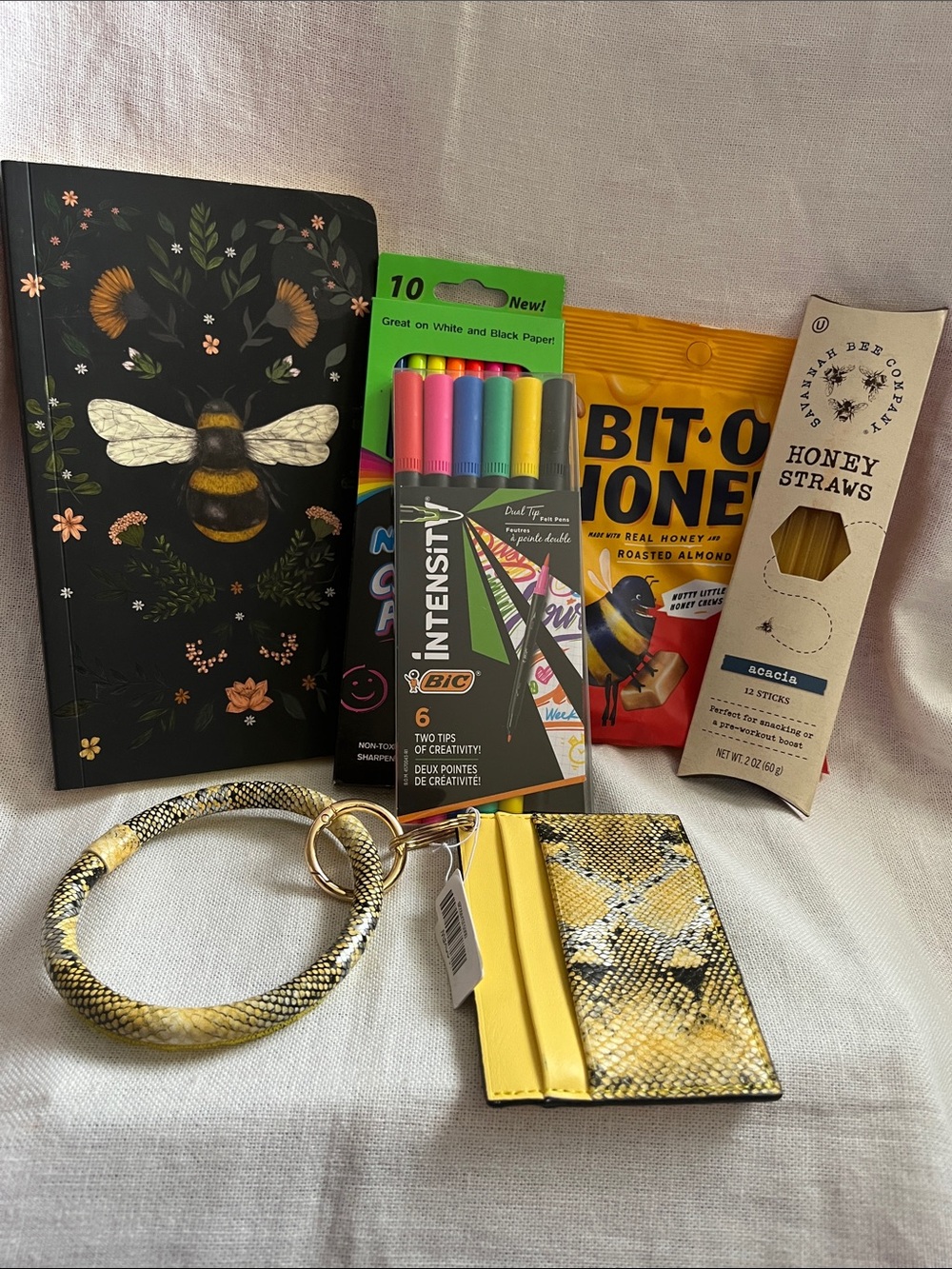 Humble Bee Bundle with Intensity Dual-Tip Highlighter Pens